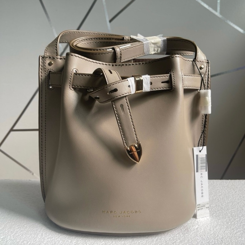 Marc jacobs bucket bag
